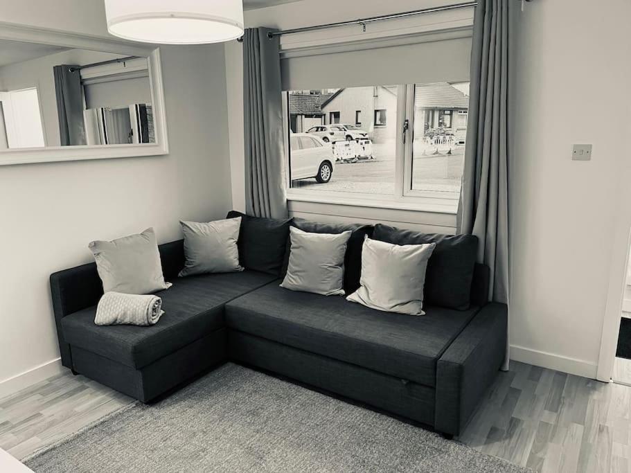 Glenbervie - Beautifully Refurbished, Self-Contained Apartment Dunfermline Exterior photo