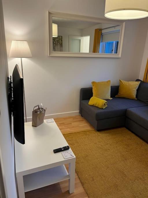 Glenbervie - Beautifully Refurbished, Self-Contained Apartment Dunfermline Exterior photo